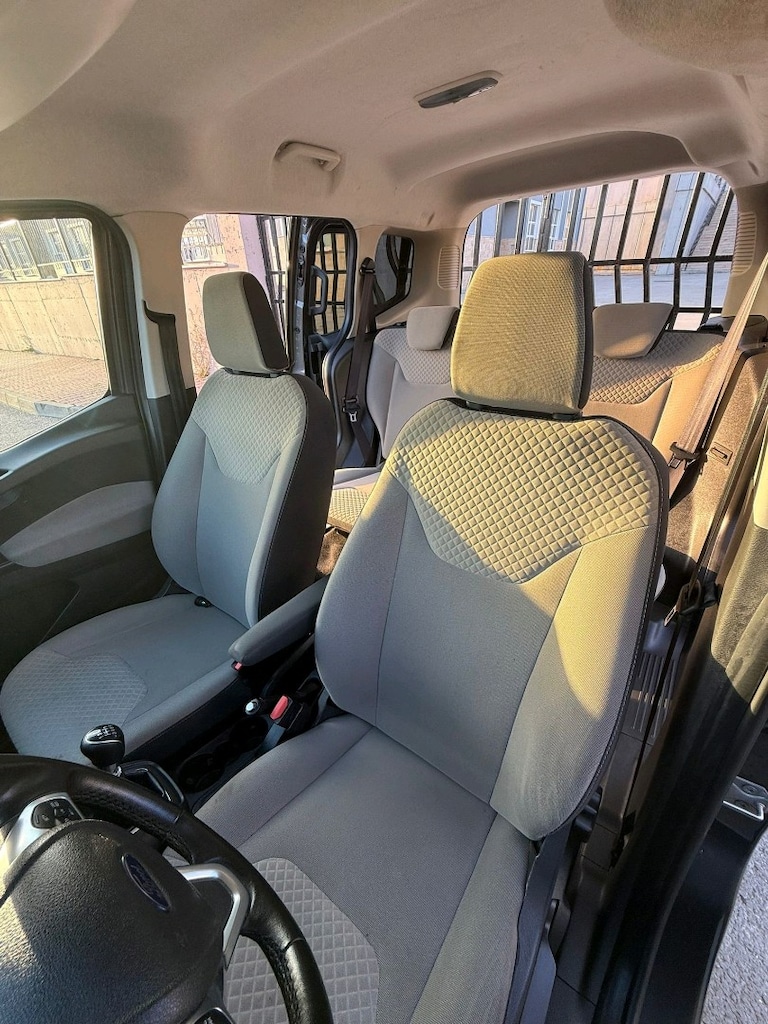 SAHİBİNDEN TEMİZ BAKIMLI 2023 FORD TOURNEO COURIER - 14