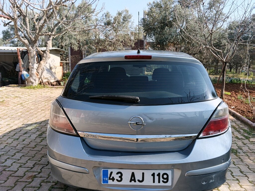 SAHİBİNDEN Temiz-2009 Triptonik(Yarı Otomatik) OPEL ASTRA 203.000 km - 2