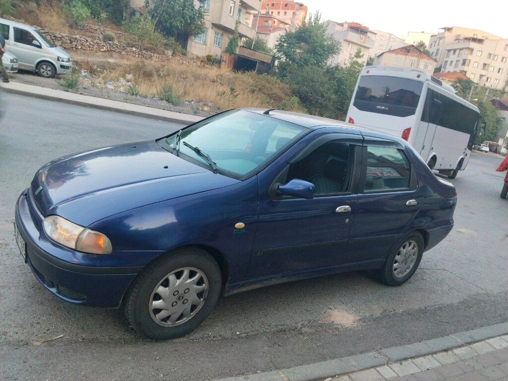 Fiat Siena - 2