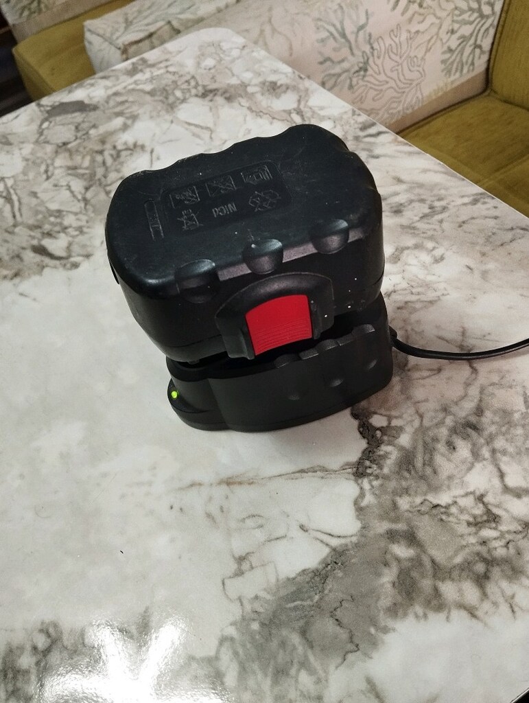 ORJİNAL BOSCH MATKAP ŞARJ ALETİ - 2