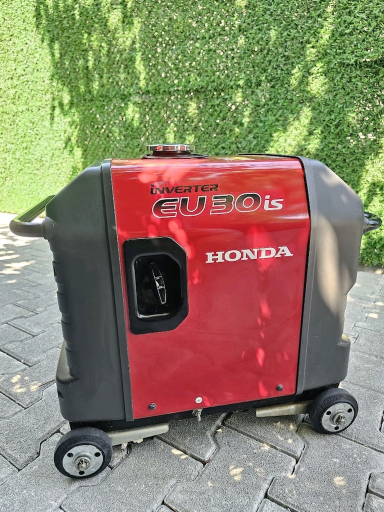 HONDA EU30is 3kvA marşlı benzinli jeneratör - 2