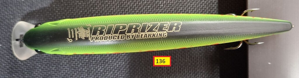 Bearking A-BK-100SP2, O-BK-JA162 ve M111 Maket(Rapala) 9 adet.OLTA64 - 11