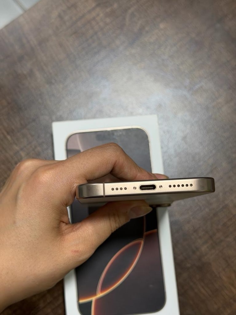 İPHONE 16 PRO MAX 256 GB PİL 98 TR - 7