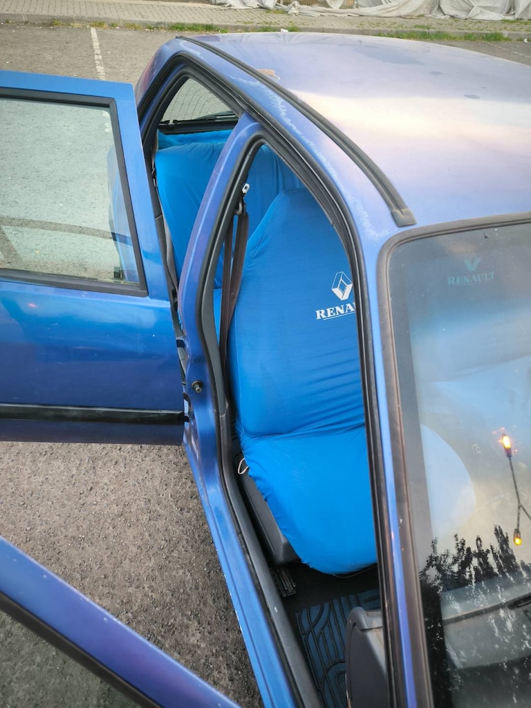 98 model clio 1 - 8