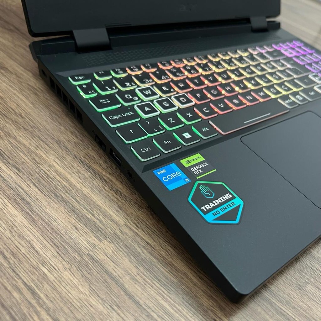 Rtx4050 Acer Nitro 140watt Gaming Laptop - 3