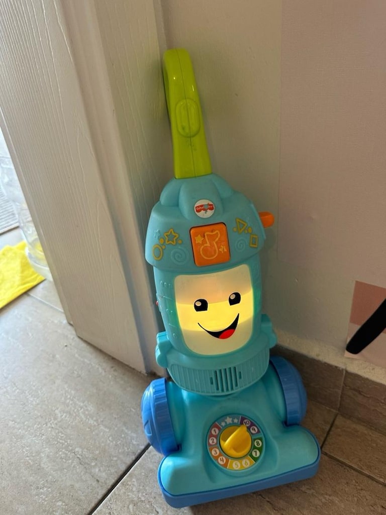 Fisher Price neşeli süpürge - 3