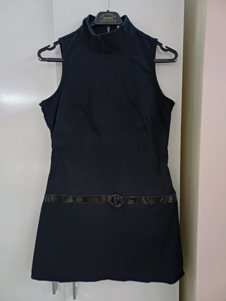 Zara Siyah Kemer Detaylı Elbise