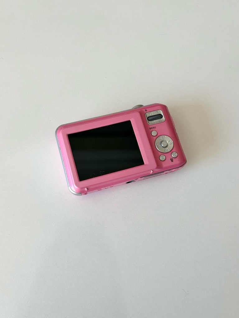 Samsung Pembe Dijital Fotoğraf Makinesi - 4