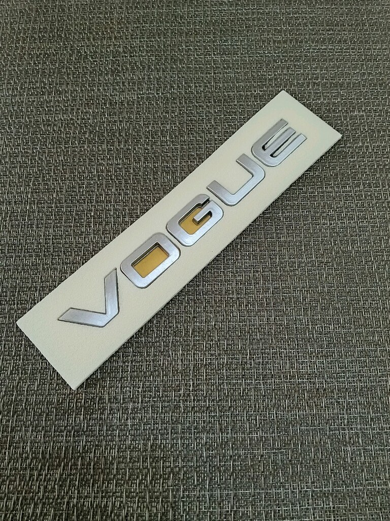 Range Rover Arka Bagaj Vogue Yazısı Gri - 2