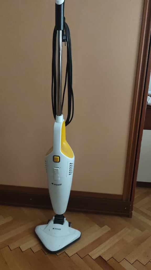 Arçelik Kablolu Dikey Süpürge (Modeli Bilinmiyor) - 2