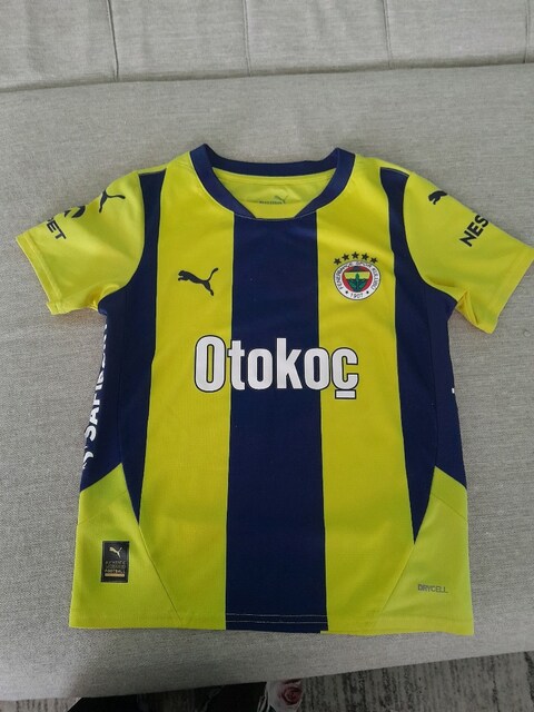 YENİ GİBİ FB TAKİMLİ ÇOCUK FORMA