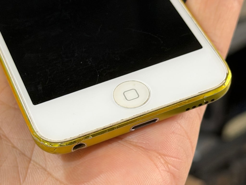 iPod Touch 5.Nesil Müzikçalar Sarı Renk A1421 - 9