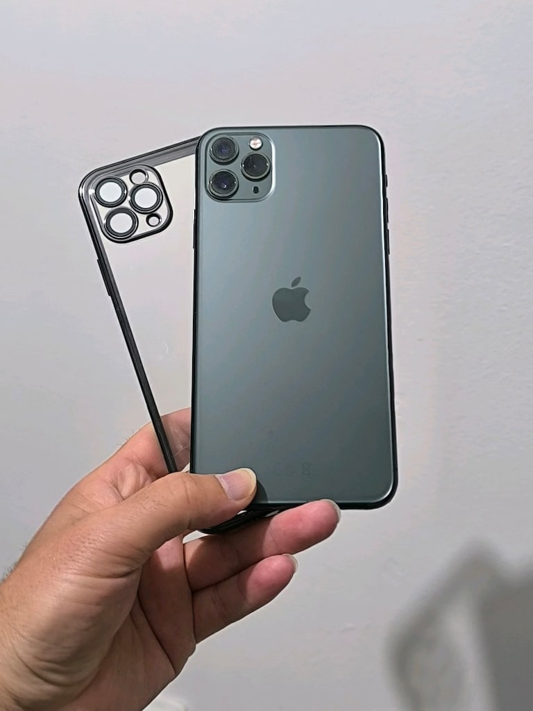 İPHONE 11 PRO MAX 64 GB ÇİZİKSİZ TERTEMİZ SIKINTISIZ TAKAS OLUR - 3