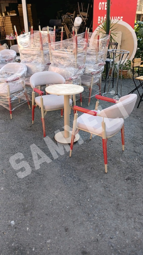 QUATRO SANDALYE MODELİ - 3