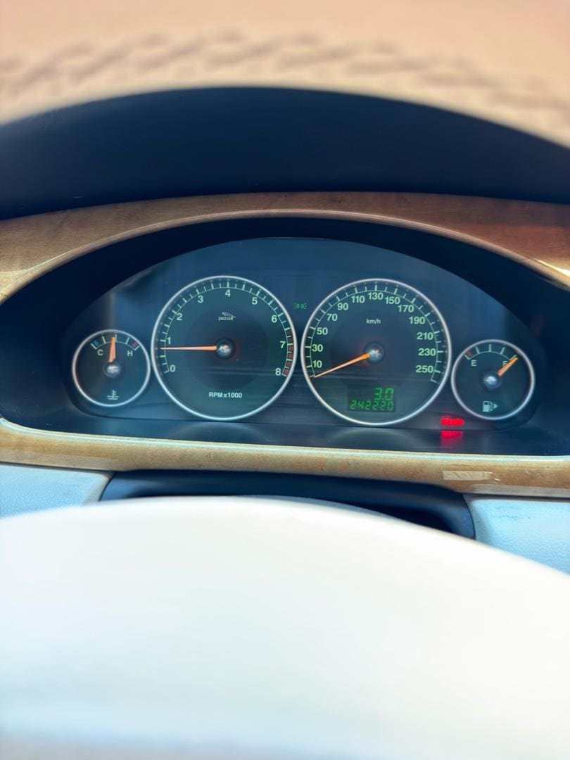 JAGUAR X-TYPE 2.5 V6 4WD GÜÇLÜ MOTOR PRESTİJLİ SÜRÜŞ - 8