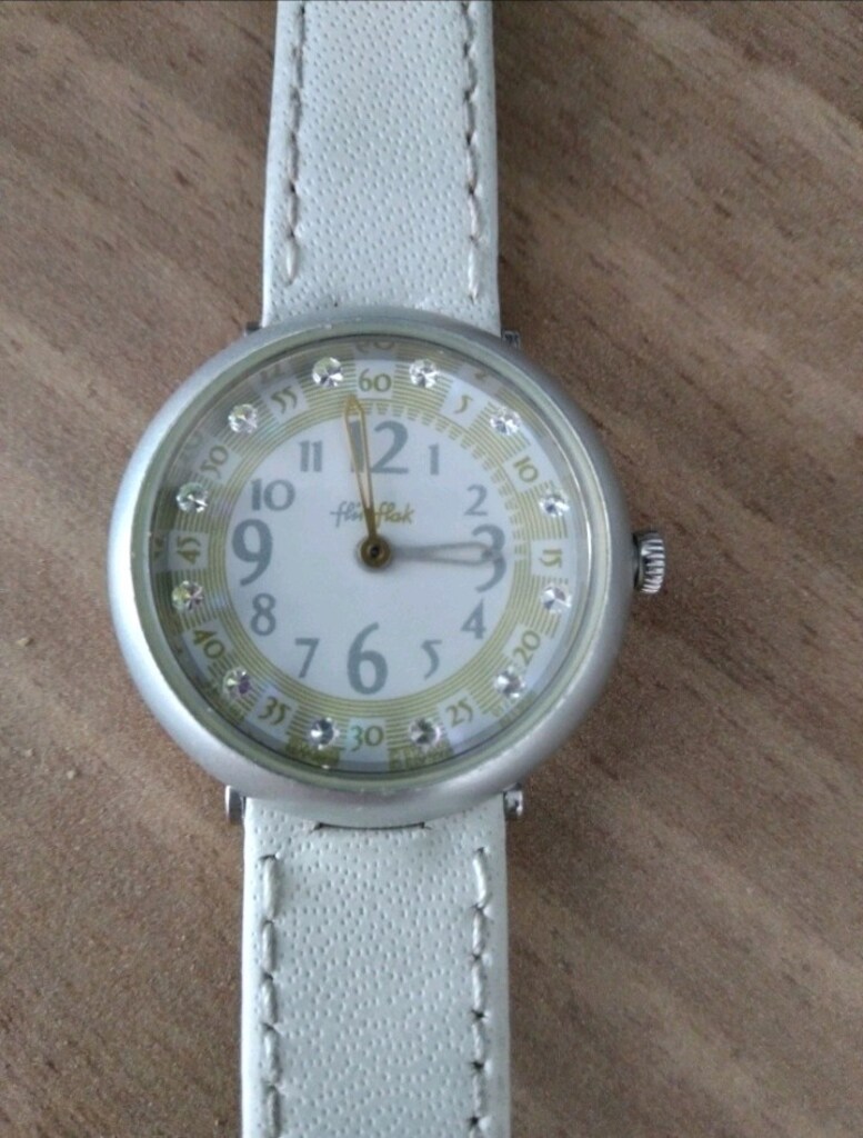 SWISS MADE MARKA TAŞLI SAAT - 2