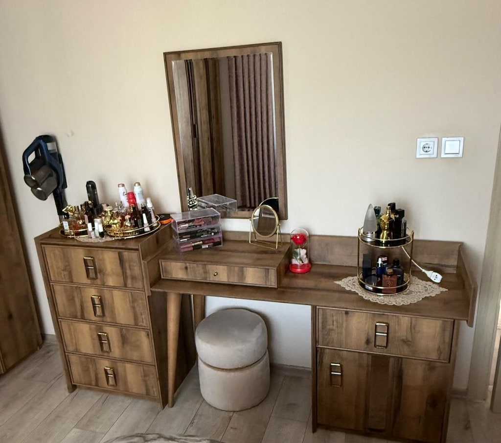 7 kapaklı komple yatak odası takımı. 3 yıllık yeni model. - 3