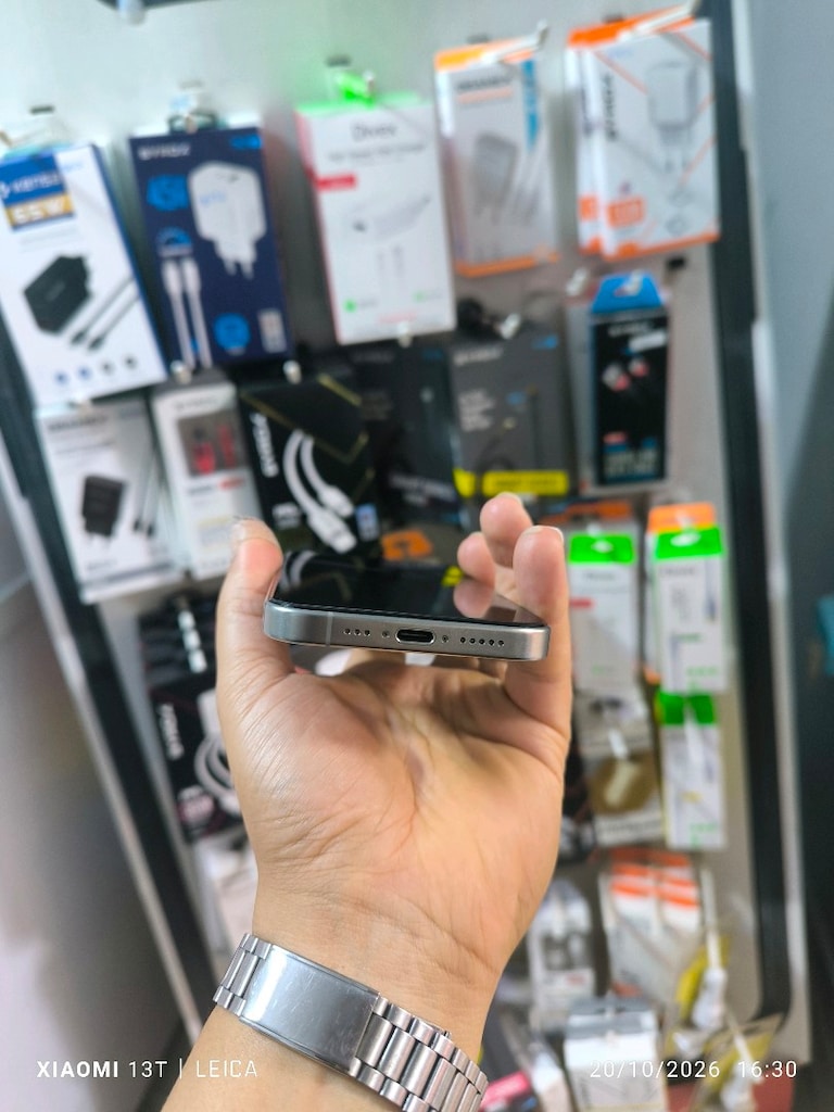 iPhone 15 Pro Yd - 5