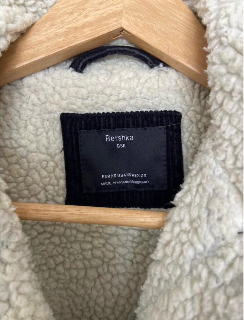 BERSHKA KADIN MONT — görsel 3/4