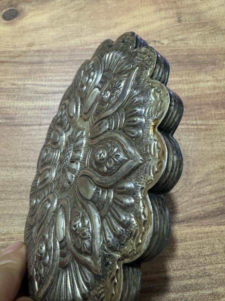 Eski Alman Gümüşü (Alpaka) Kabartma Duvar Aynası - 14