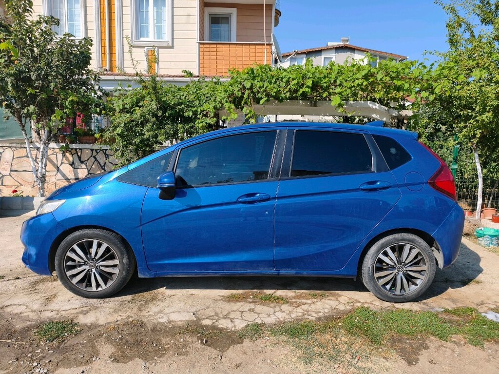 Honda Jazz 2016 Bakımlı En Dolusu Fırsat Fiyat - 3
