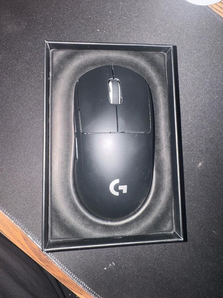 Logitech G Pro X Superlight 2 - 4
