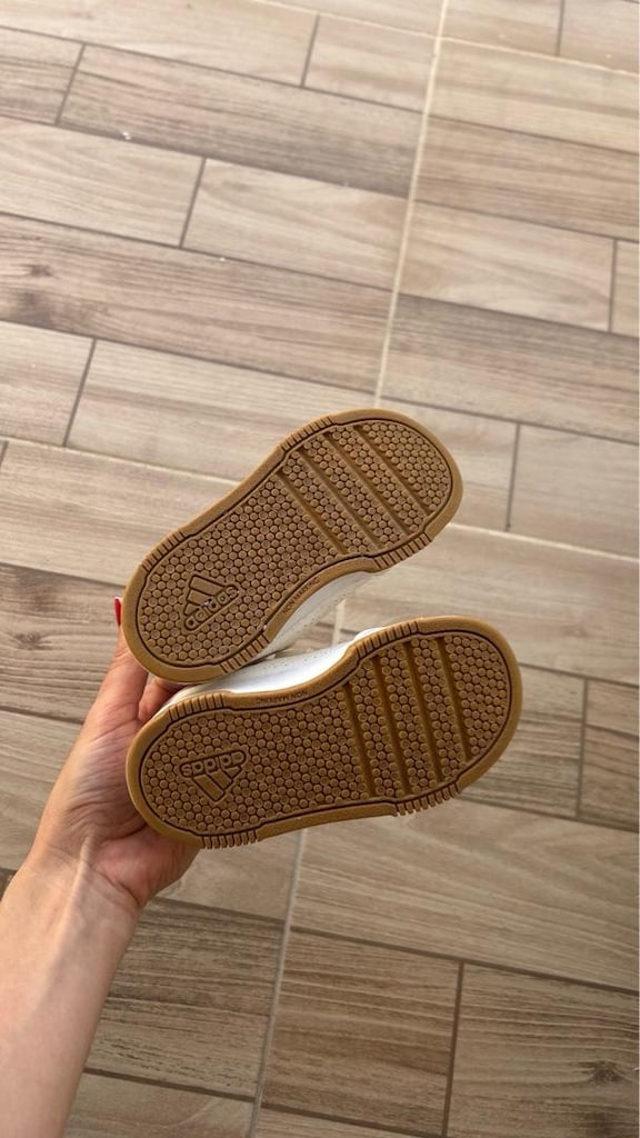 adidas tensaur 22 numara temiz ayakkabı - 4