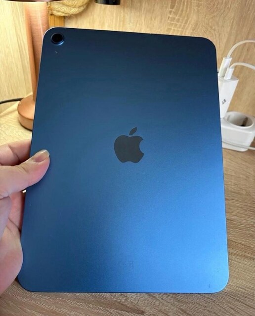 ipad 11 (A16) 14 ay garantili ve apple pencil