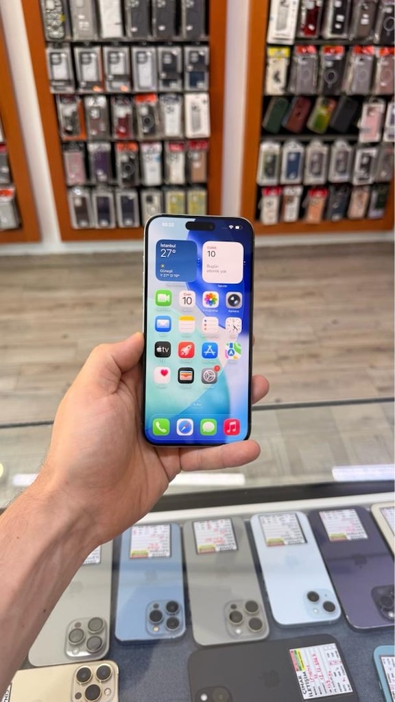 iPhone 15 Pro Max Natural Titanium 256GB - 7
