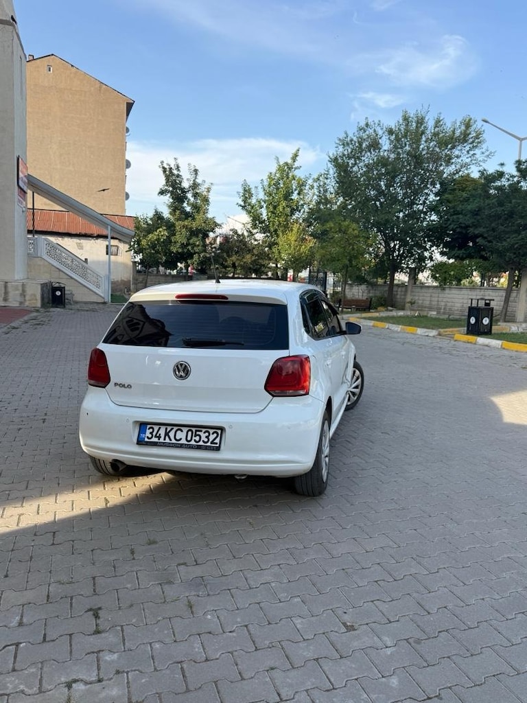 POLO 1.4 COMFORTLİNE BEYAZ - 2