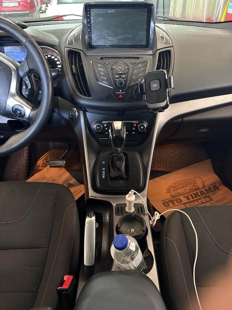 Acil satılık Ford Kuga 2013 - 9