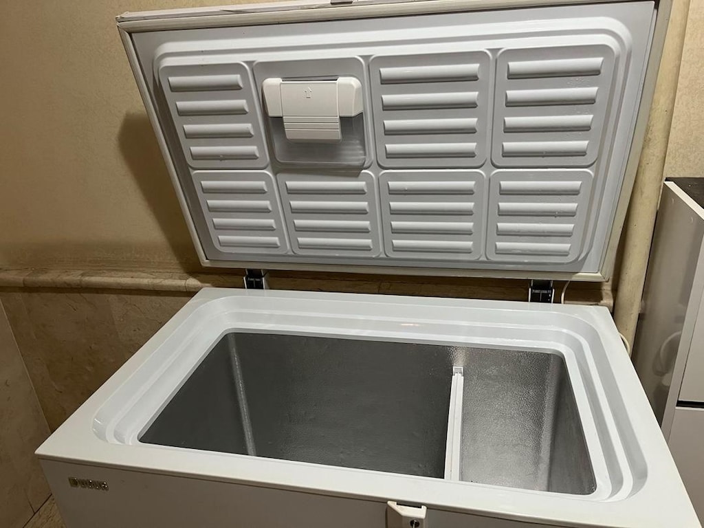 Derin dondurucu Uğur UCF 210 SSL 186 Litre - 3