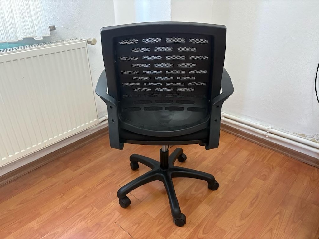 Ofis Çalışma Sandalyesi Sağlam Temiz Acil Satılık - 3