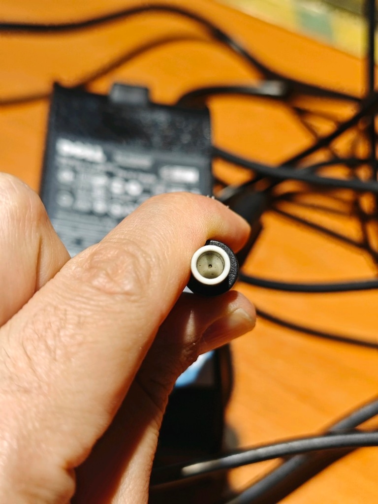 Dell Adaptörler 180W 130W AD90195 , LA180PM , LA130PM , HA65NS , DA130 - 11