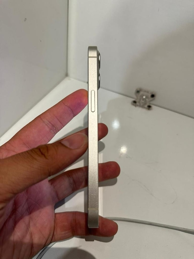 İPHONE 13 TR - 4