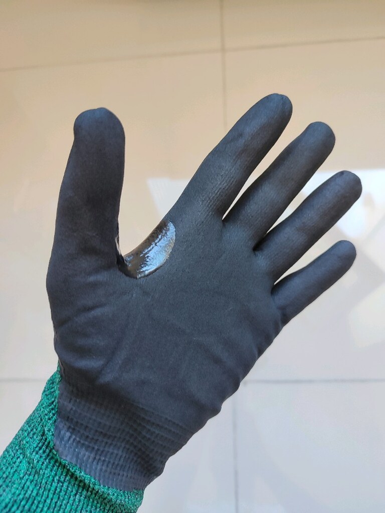 MaxiFlex kesilmeye dayanıklı iş eldiveni - 3