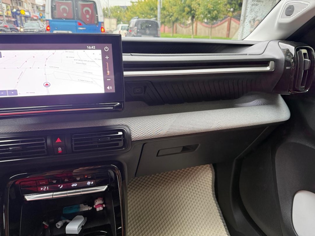 Tertemiz Aile Aracı (citroen C3 Aircross Elektrik) - 13