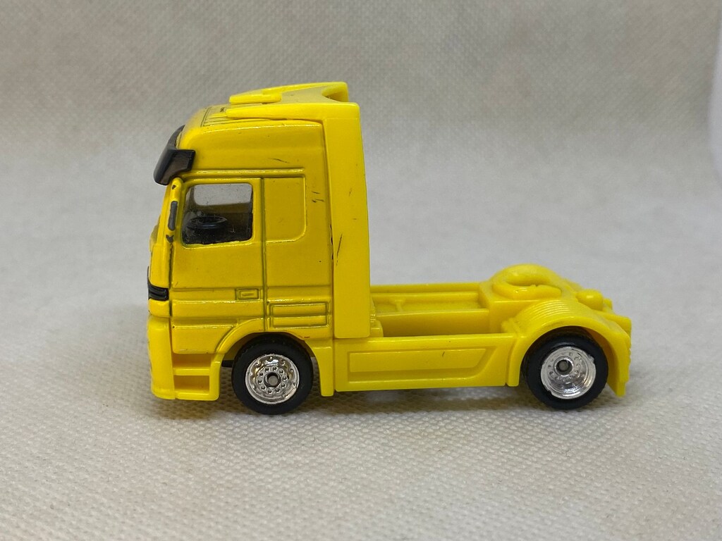 1/87 Welly Mercedes-Benz Actros - 2