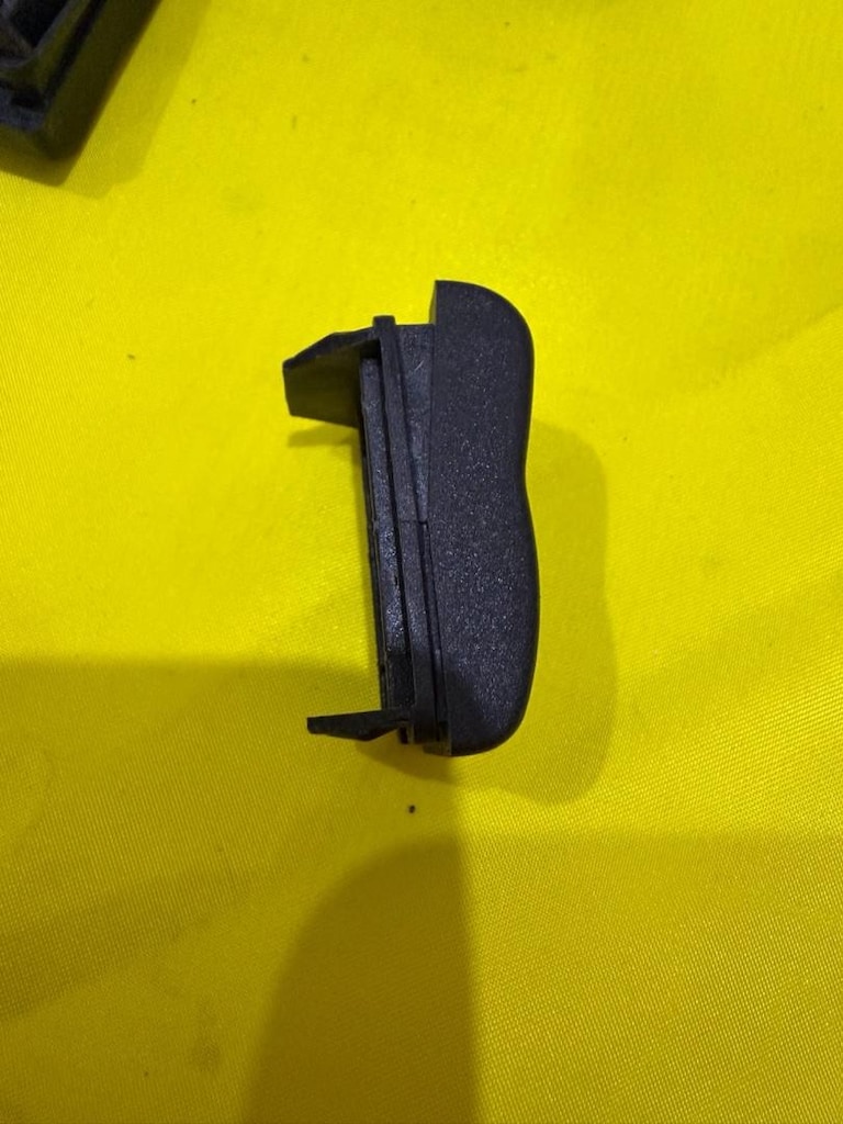 Volkswagen polo teyp çerçeve kapağı sıfır 6K0957097A adet fiyatı - 5