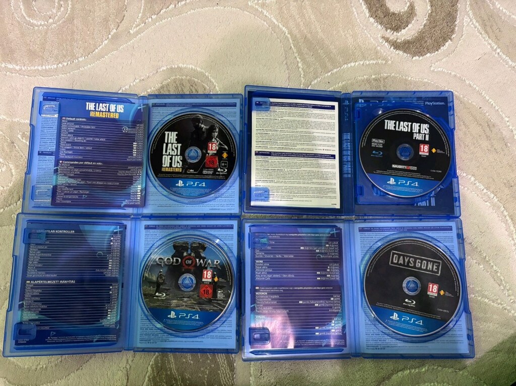 PlayStation 4 - 5