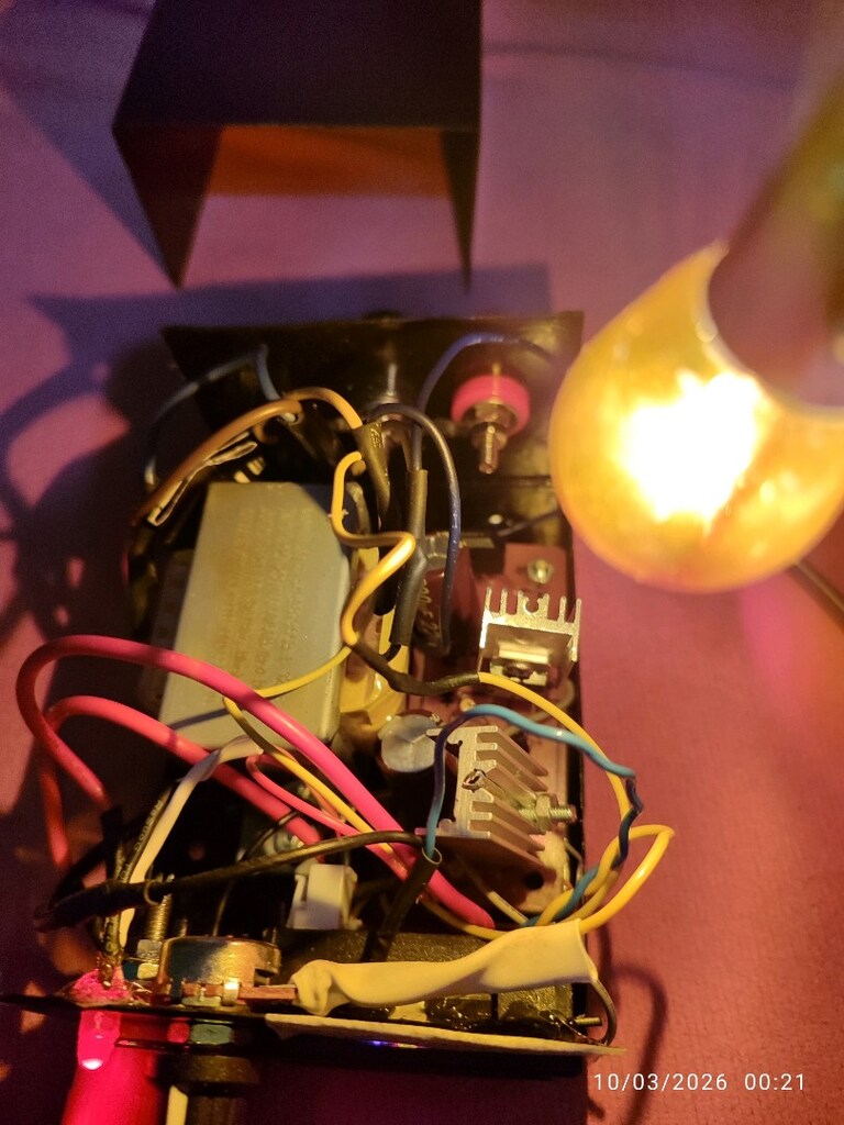 ayarlı1.3 15.5volt mak3amper göstergeli adaptör 900tl - 4