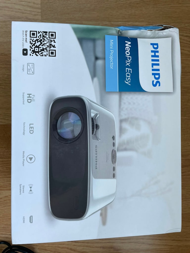 Philips NeoPix Easy NPX440/INT Ev Tipi Projeksiyon Cihazı - 2