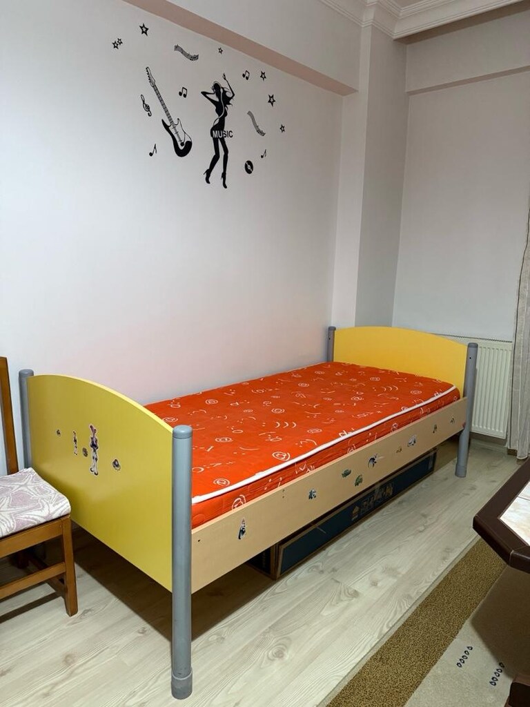 ÇİLEK ODASINDAN 2 ADET TEK KİŞİLİK BAZA YATAK - 2