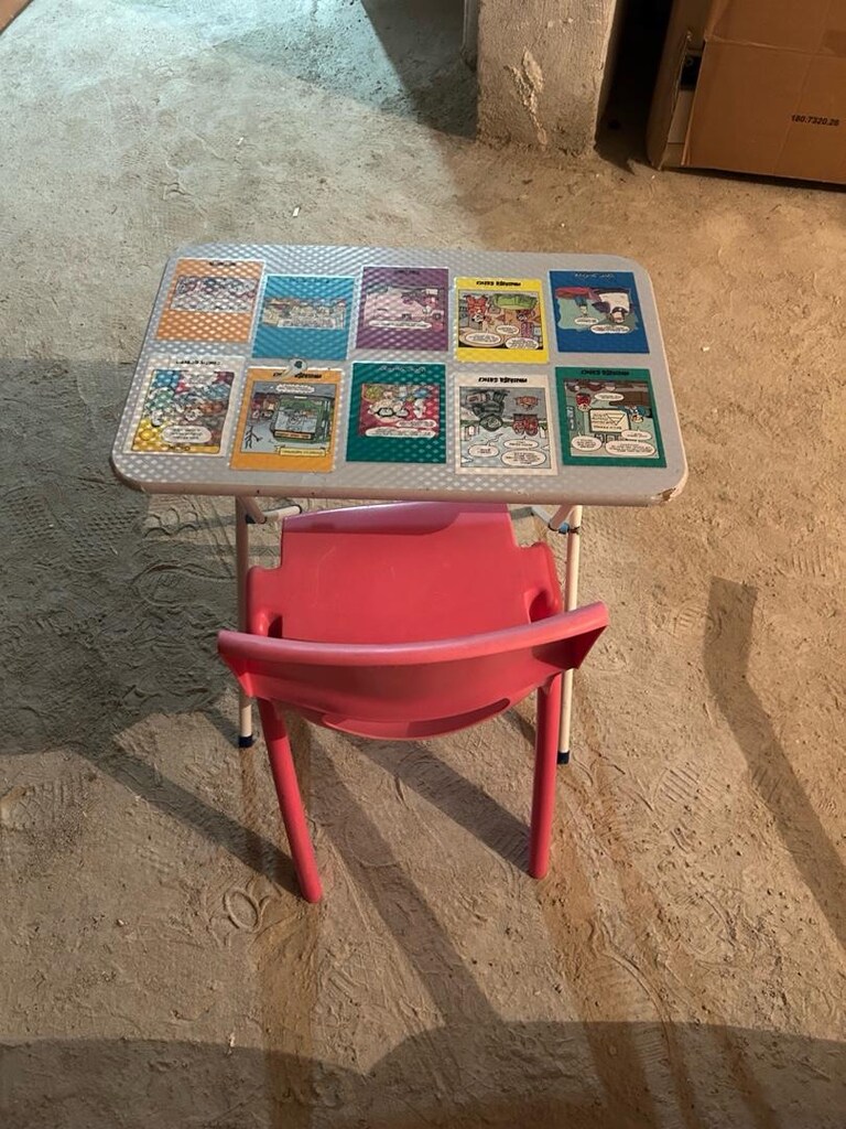 Katlanır Çocuk Etkinlik Masası ve Pembe Sandalye Seti - 4