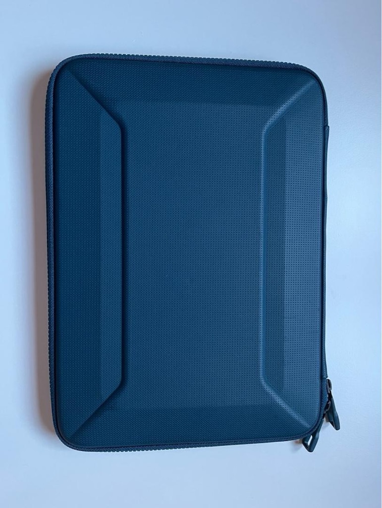 Thule Laptop Çantası 13” - 2