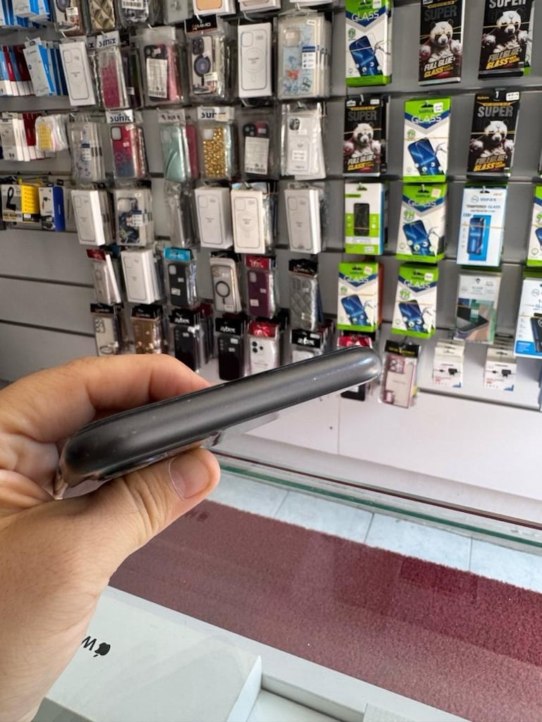 İPHONE 11 64GB PİL100 HATASIZ TERTEMİZ - 7