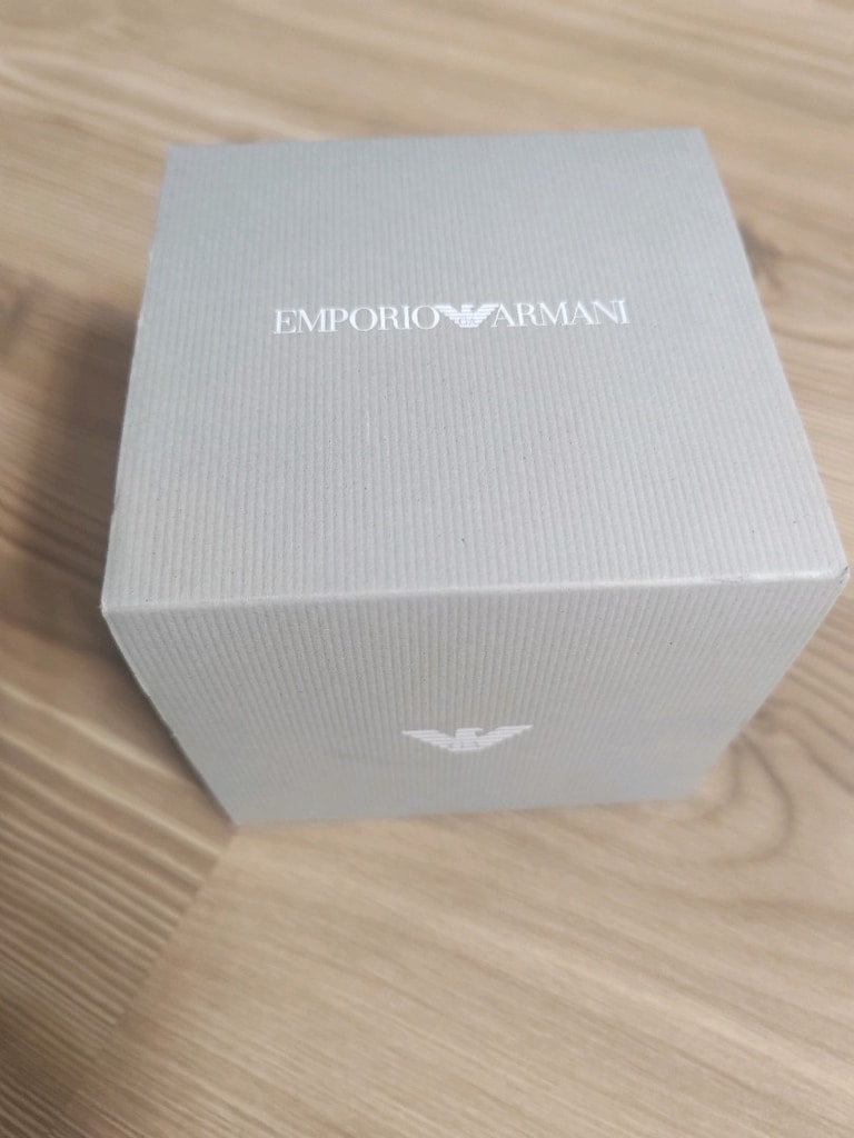 Emporıo armani kutusu - 8