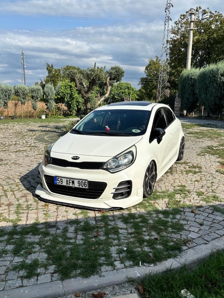 kia rio - 3