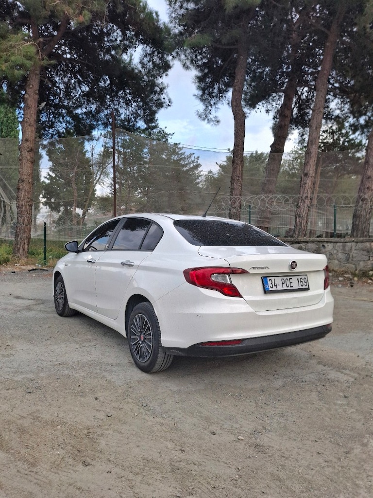 SAHİBİNDEN 2023 MODEL 38 BİN KM BOYA DEGİSEN HASAR KAYDI YOK - 4
