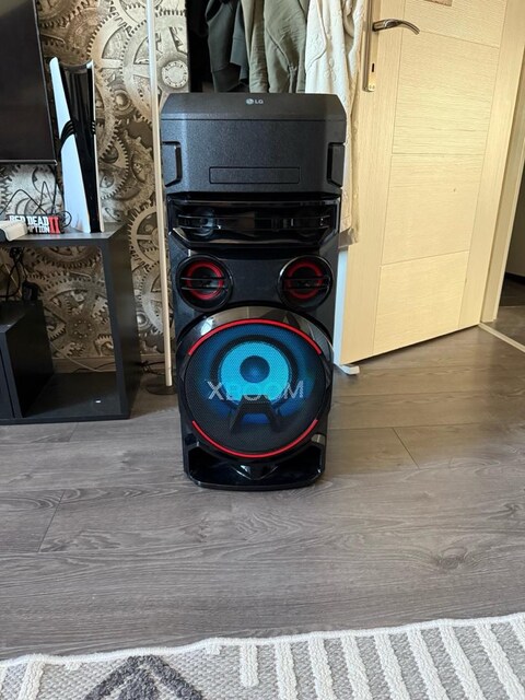 LG XBOOM